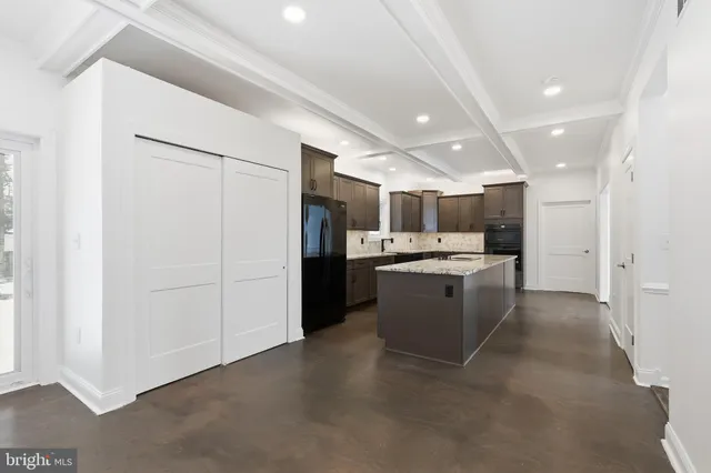 $700,000 | 118 Country Side Lane, Bear, DE 19701