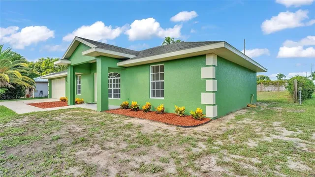$265,000 | 4515 Starfish Avenue, Sebring, FL 33870