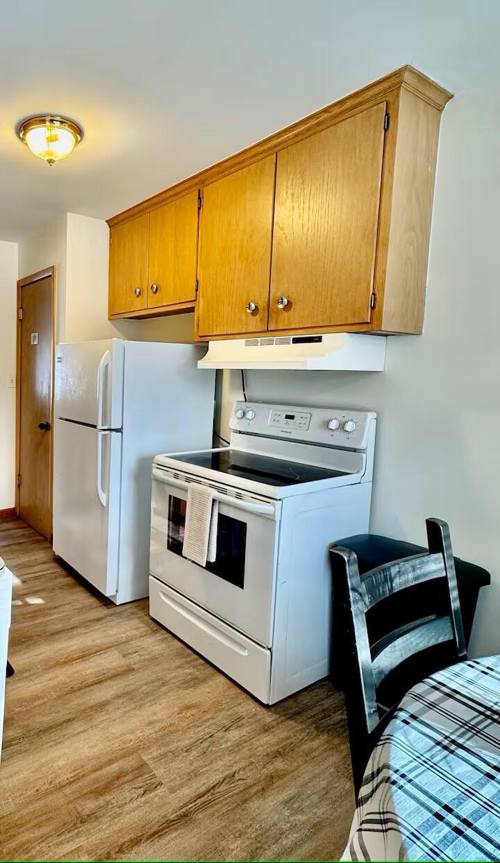 1064 Glenhill Road St. Paul, MN 55126 - Photo 5 of 19