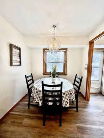 $585,000 | 1064 Glenhill Road, St. Paul, MN 55126