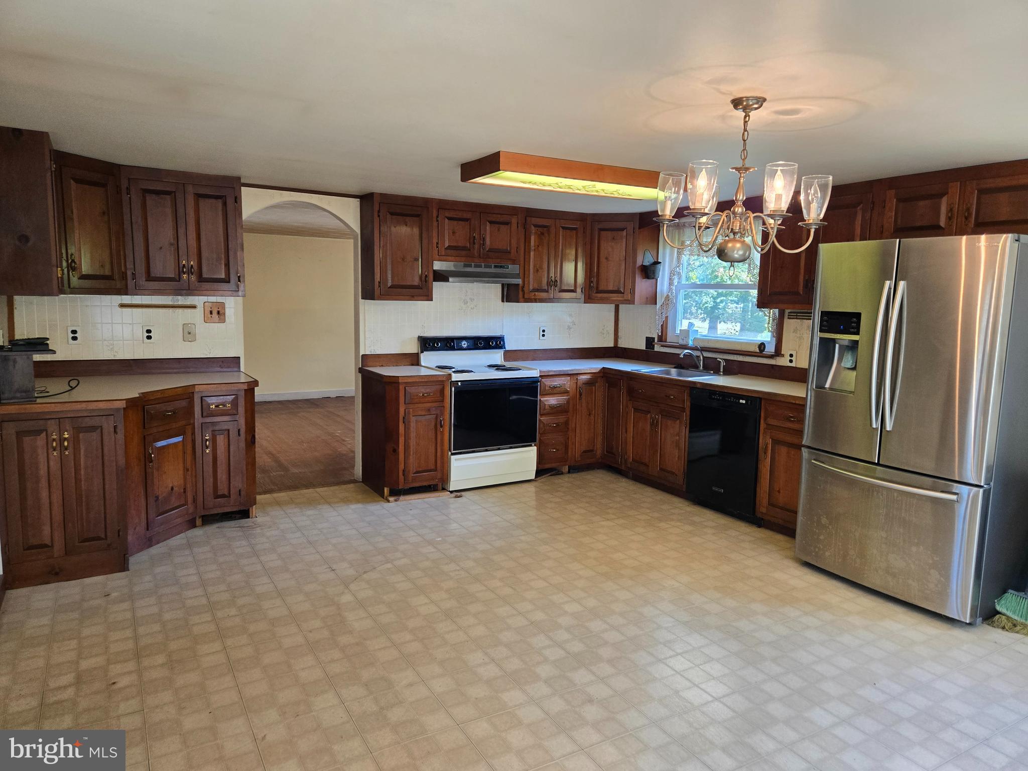 1242 West Orvilla Road Hatfield, PA 19440 - Photo 6 of 25