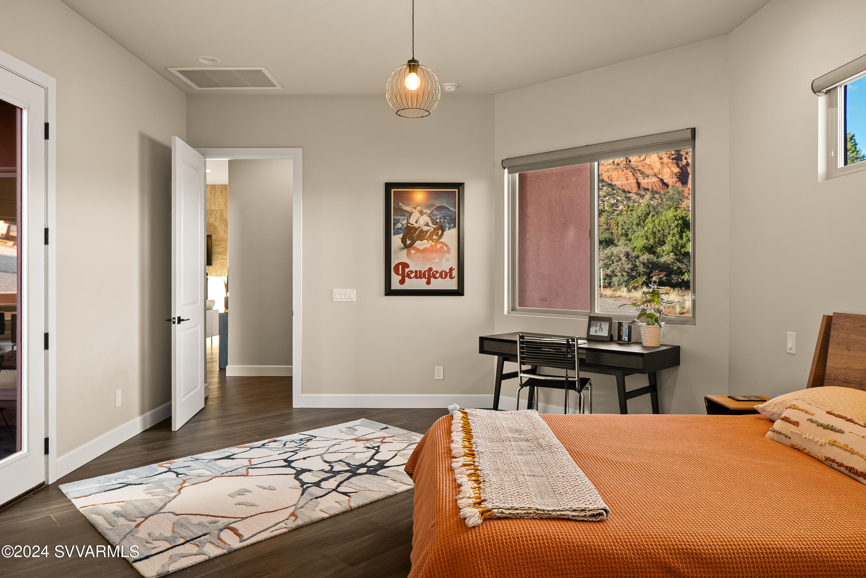 630 Rhapsody Road Sedona, AZ 86336 - Photo 20 of 40 Primary Suite
