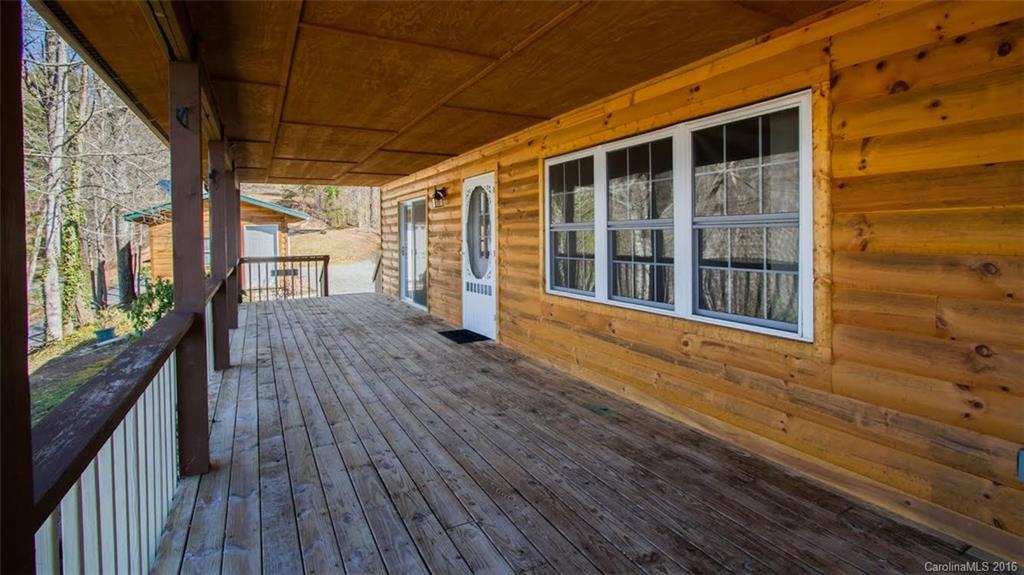 468 Echo Ridge Road Whittier, NC 28789 - Photo 2 of 16 Gallery Image 2