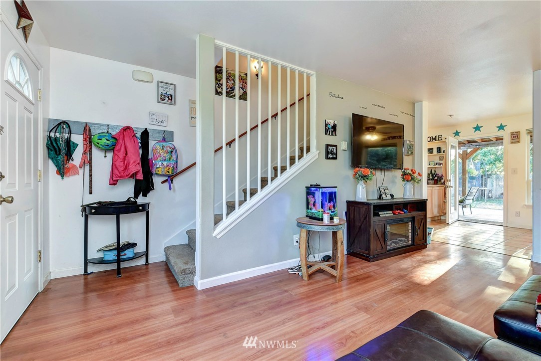 709 4th Street Sultan, WA 98294 - Photo 4 of 27 Gallery Image 4