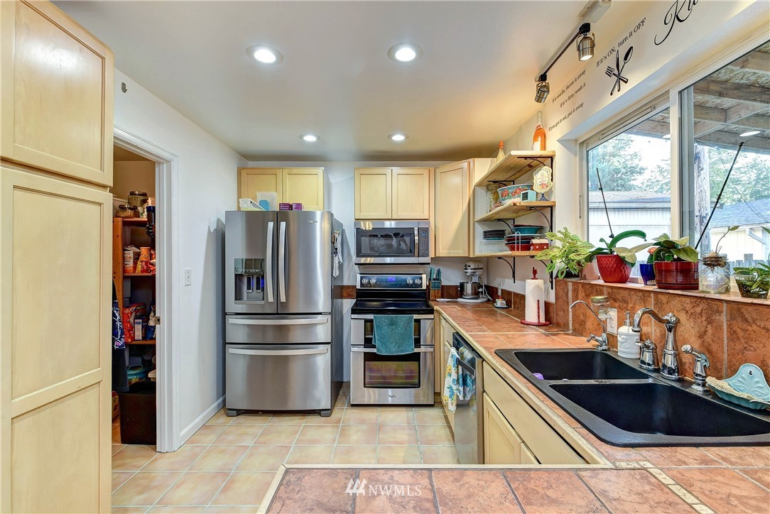 709 4th Street Sultan, WA 98294 - Photo 9 of 27 Gallery Image 9