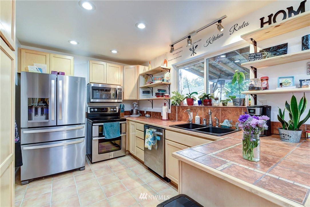 709 4th Street Sultan, WA 98294 - Photo 10 of 27 Gallery Image 10