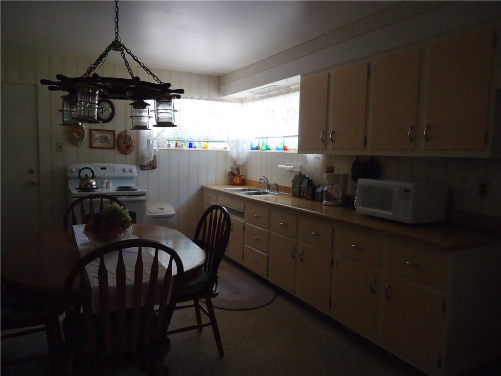 6420 West Lowell Road Columbus, IN 47201 - Photo 6 of 11