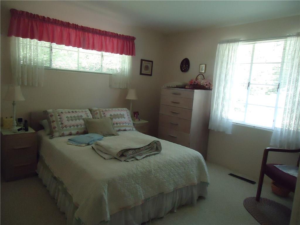 6420 West Lowell Road Columbus, IN 47201 - Photo 8 of 11