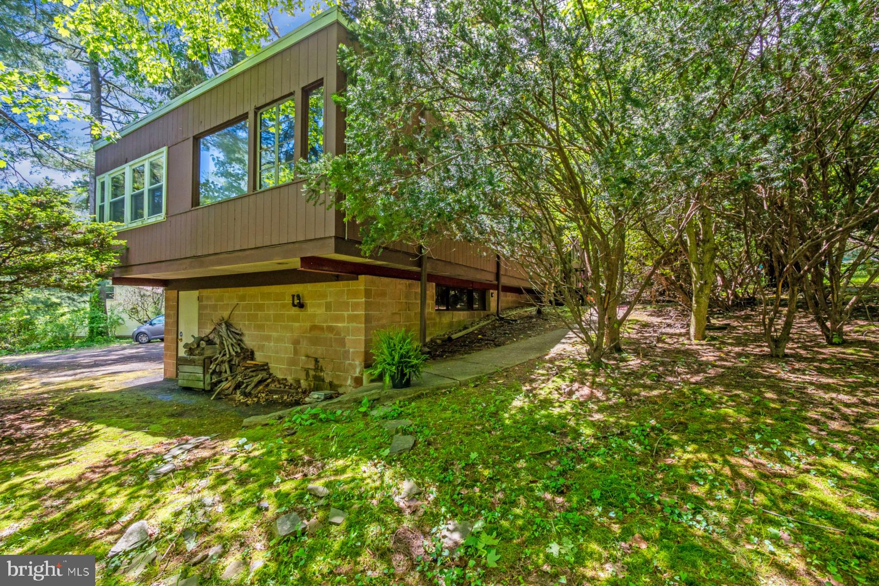402 Randall Road Wyncote, PA 19095 - Photo 3 of 41