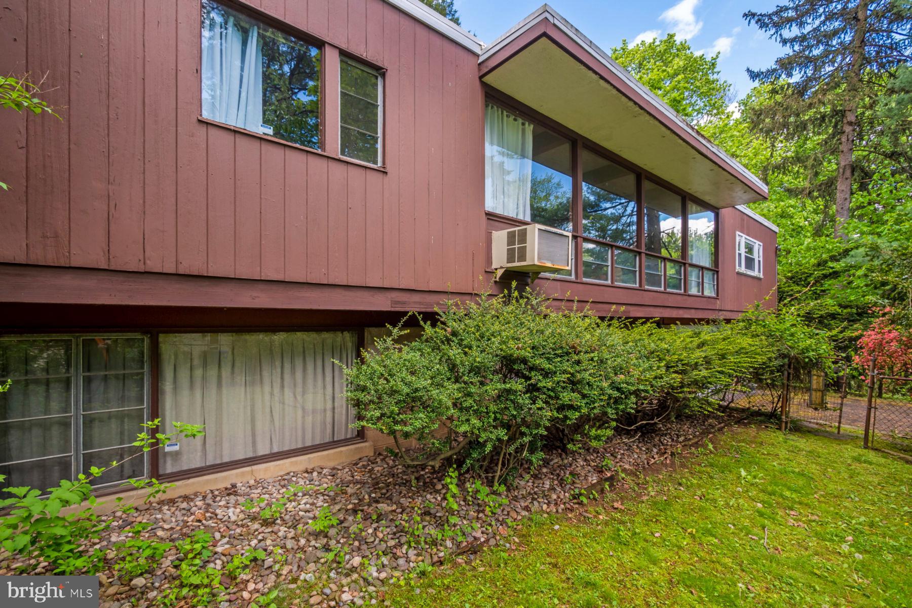 402 Randall Road Wyncote, PA 19095 - Photo 6 of 41