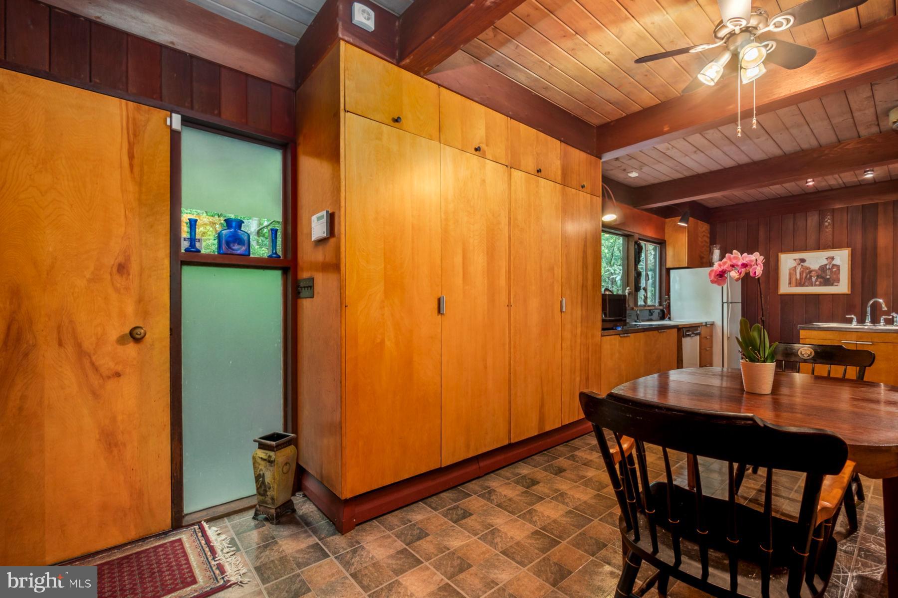 402 Randall Road Wyncote, PA 19095 - Photo 10 of 41