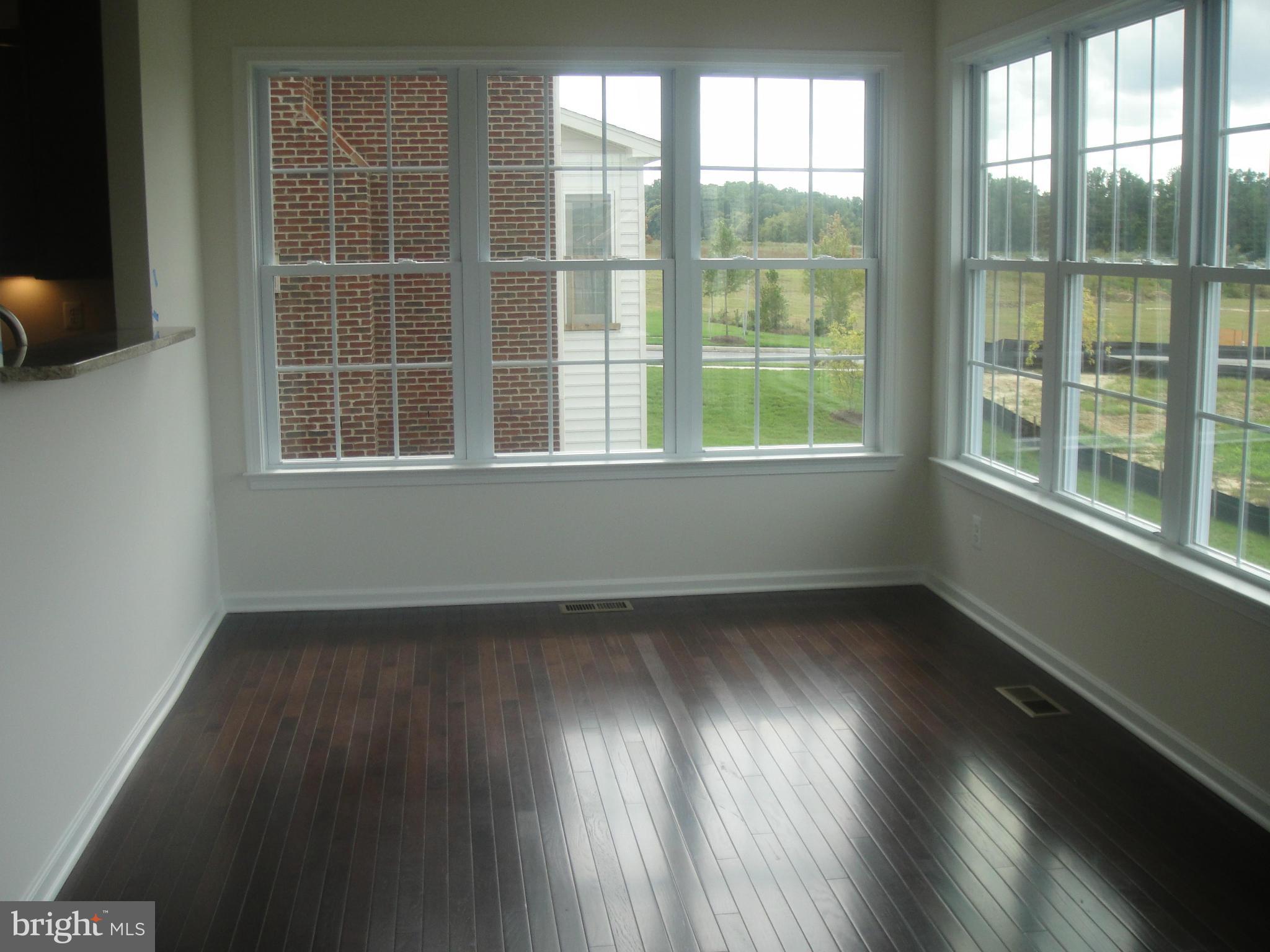4027 Bridle Ridge Road Upper Marlboro, MD 20772 - Photo 5 of 8 Sunroom