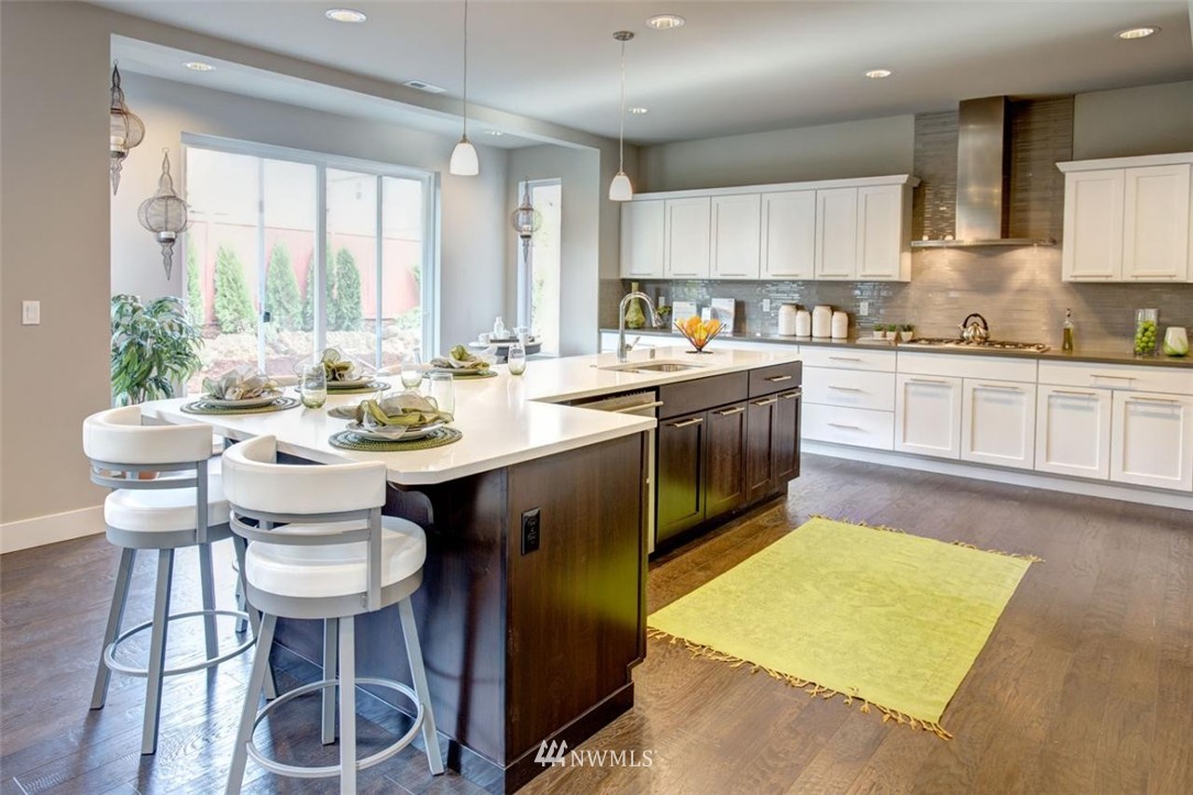20621 37th Avenue Southeast Bothell, WA 98021 - Photo 3 of 5
