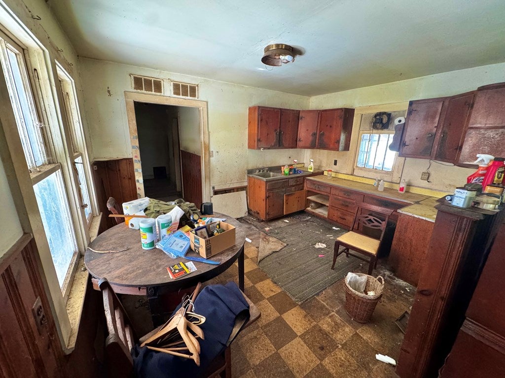 2925 West Creek Road Crewe, VA 23930 - Photo 7 of 19 Gallery Image 7