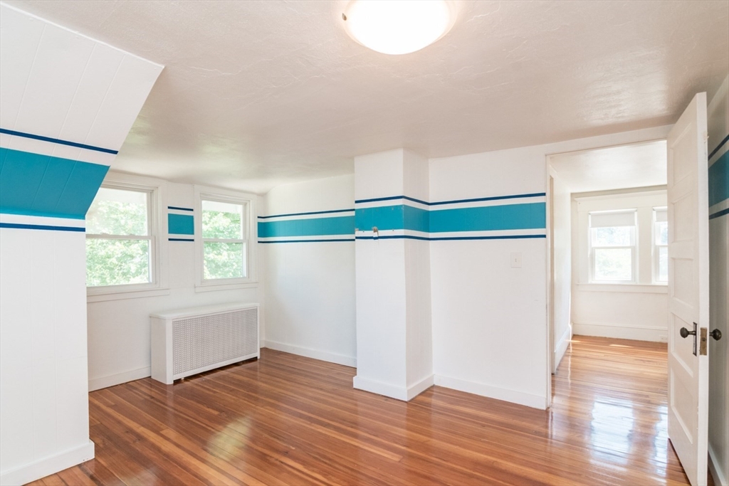 170 Plumtree Road Springfield, MA 01118 - Photo 21 of 31