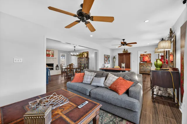 $340,000 | 13 Sunrise Lane, Fayetteville, TN 37334