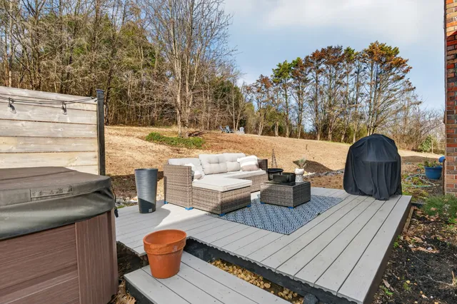 $340,000 | 13 Sunrise Lane, Fayetteville, TN 37334