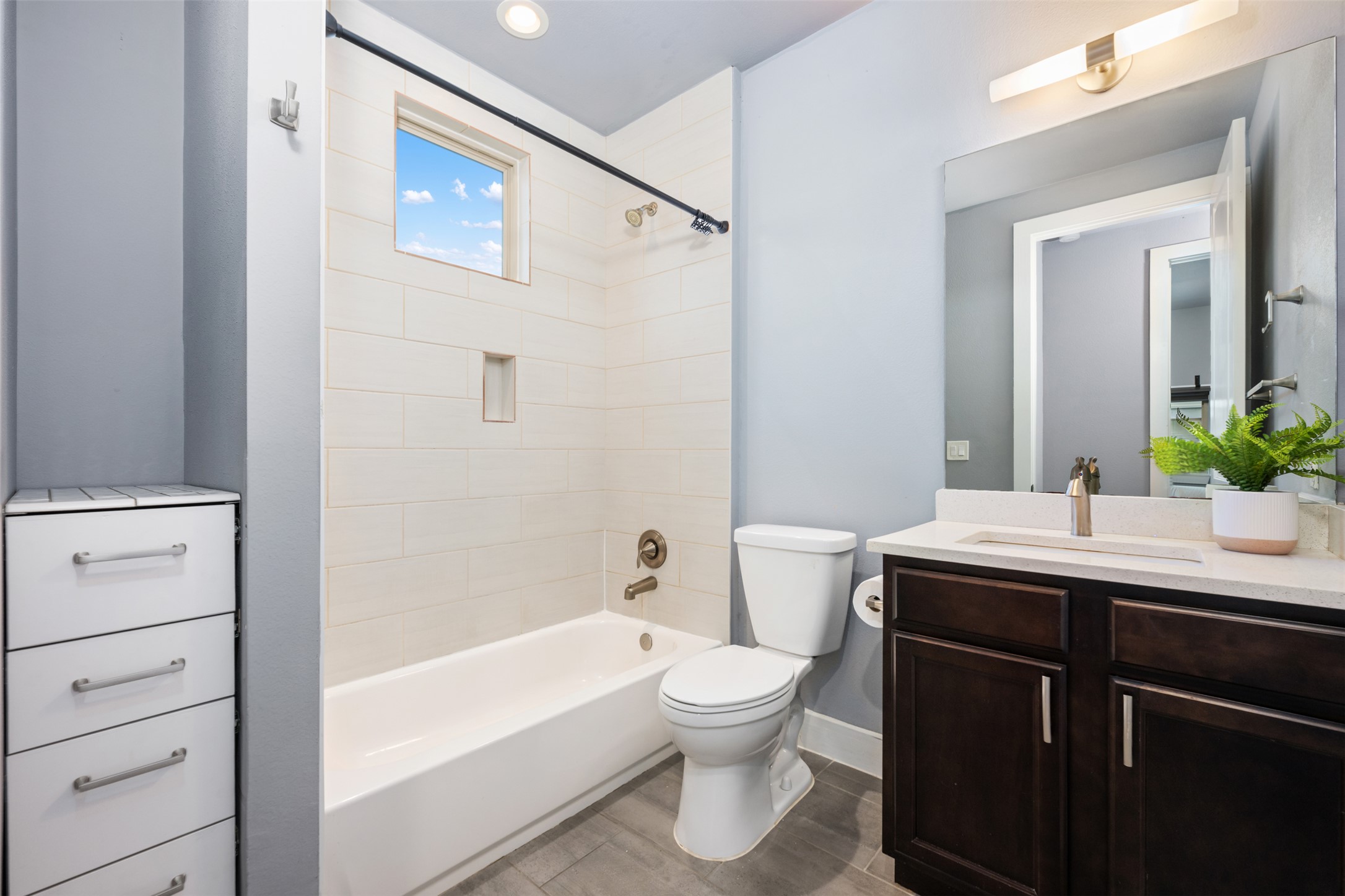 1310 Cedar Avenue Austin, TX 78702 - Photo 24 of 39