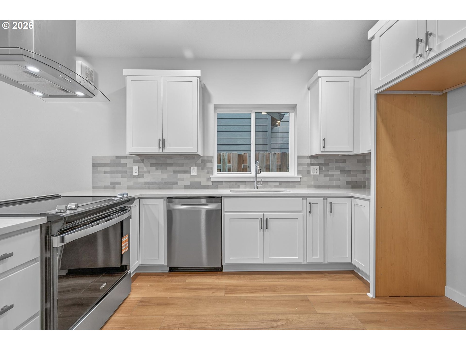 9269 East Burnside Street Portland, OR 97220 - Photo 5 of 24