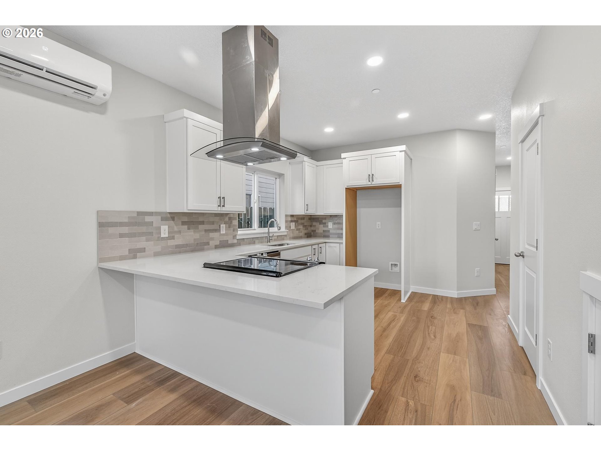 9269 East Burnside Street Portland, OR 97220 - Photo 6 of 24