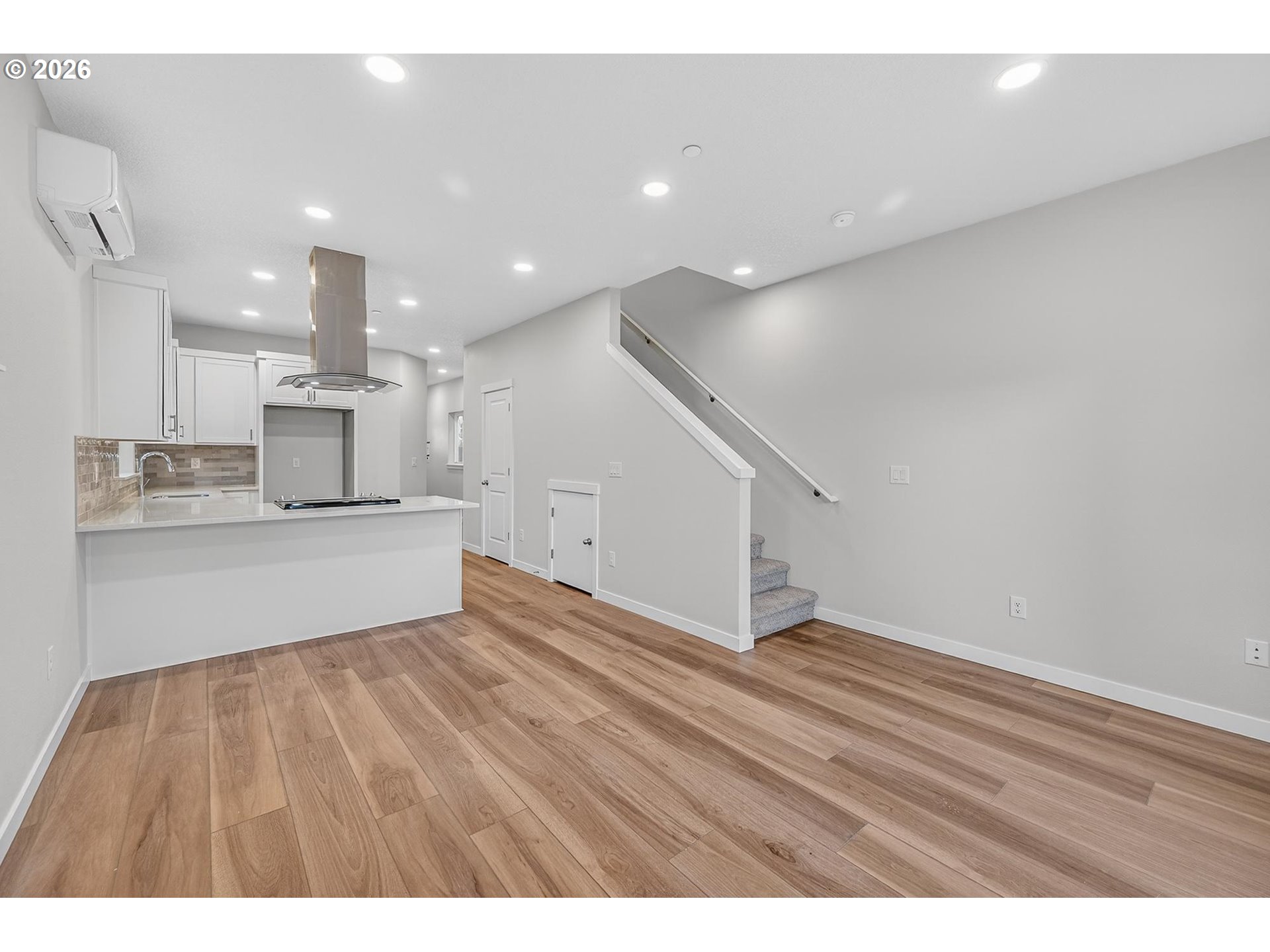 9269 East Burnside Street Portland, OR 97220 - Photo 9 of 24