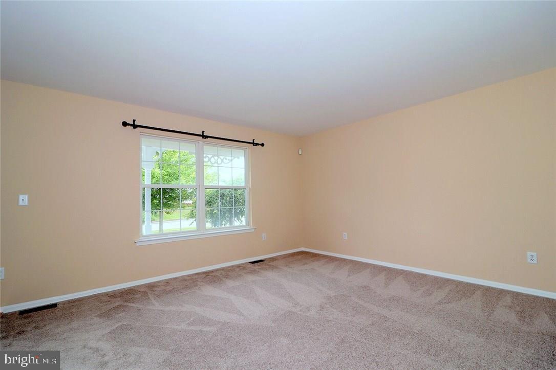 112 Marlin Road Manahawkin, NJ 08050 - Photo 8 of 37