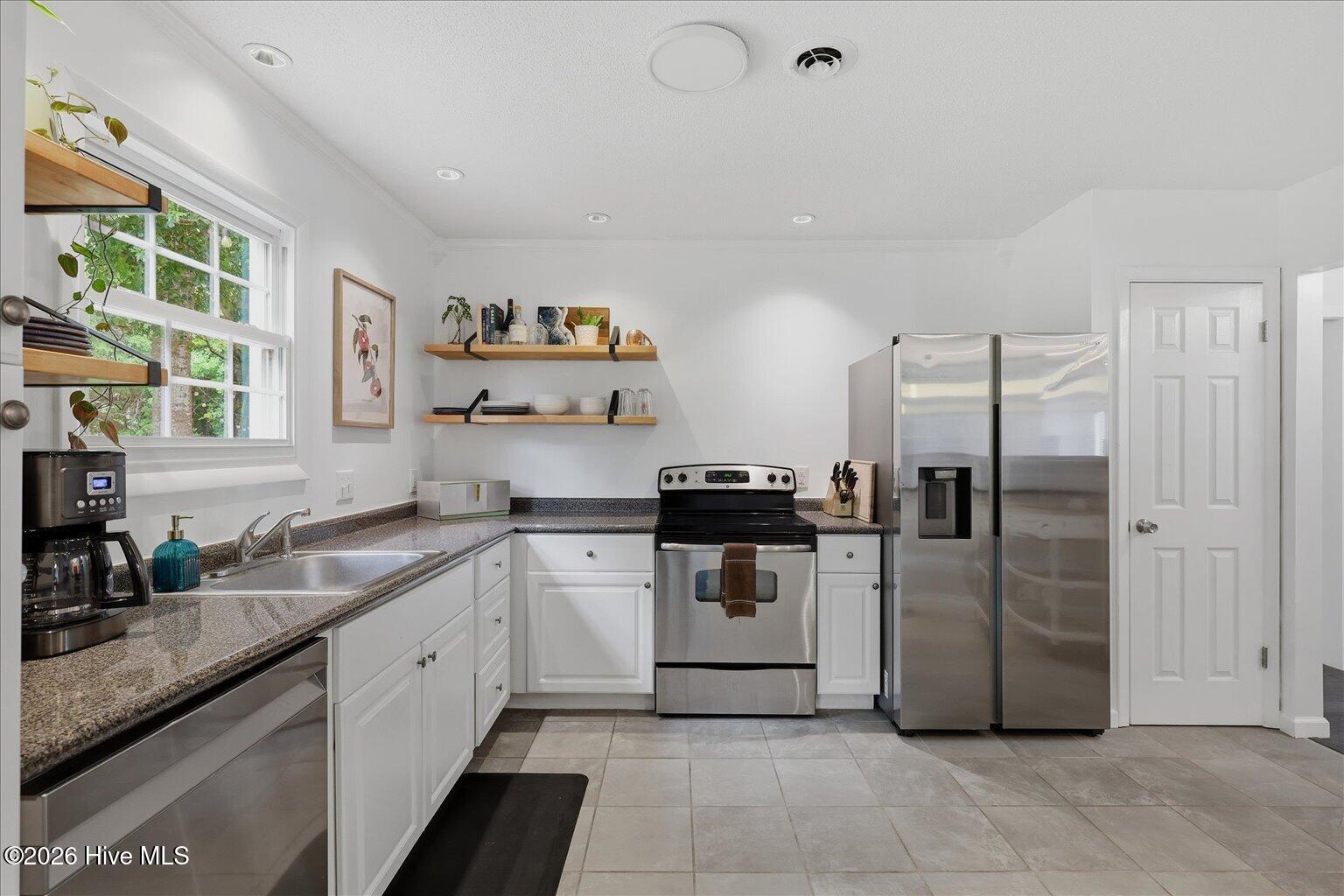 4716 Waltmoor Road Wilmington, NC 28409 - Photo 13 of 31