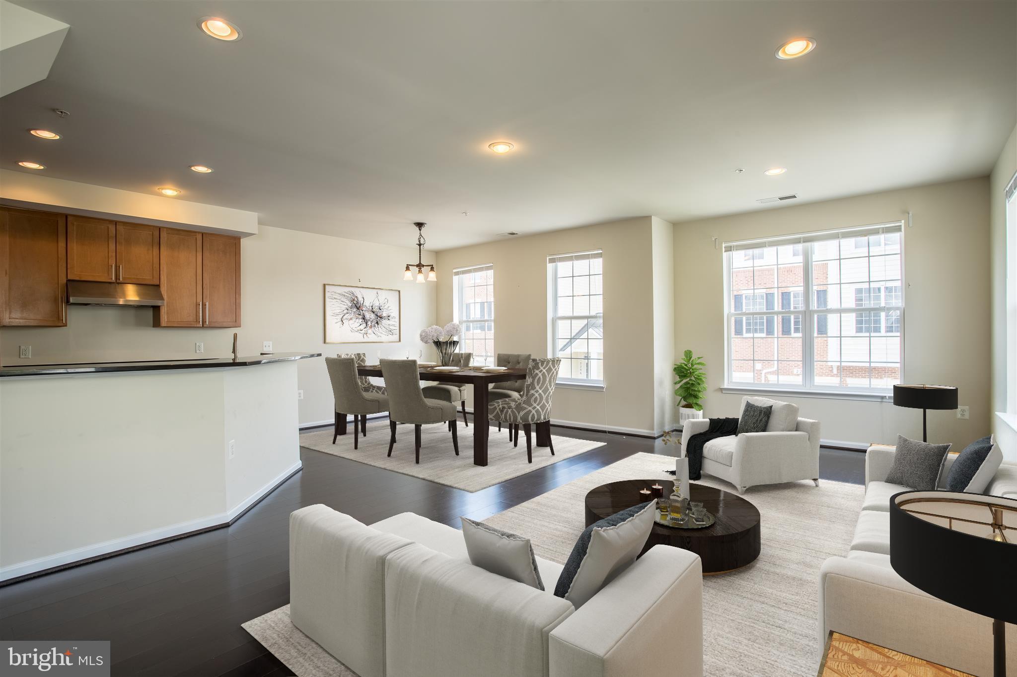 11716 Leesborough Circle Silver Spring, MD 20902 - Photo 2 of 23