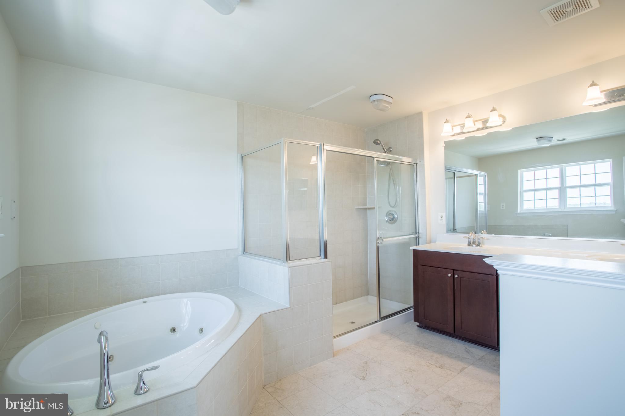 11716 Leesborough Circle Silver Spring, MD 20902 - Photo 11 of 23