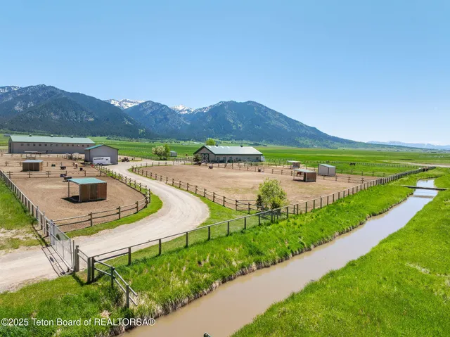 $2,850,000 | 86 Hawks Rest Road, Etna, WY 83118