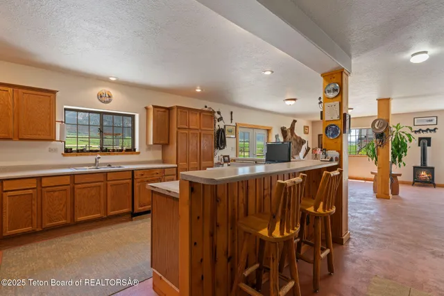 $2,850,000 | 86 Hawks Rest Road, Etna, WY 83118