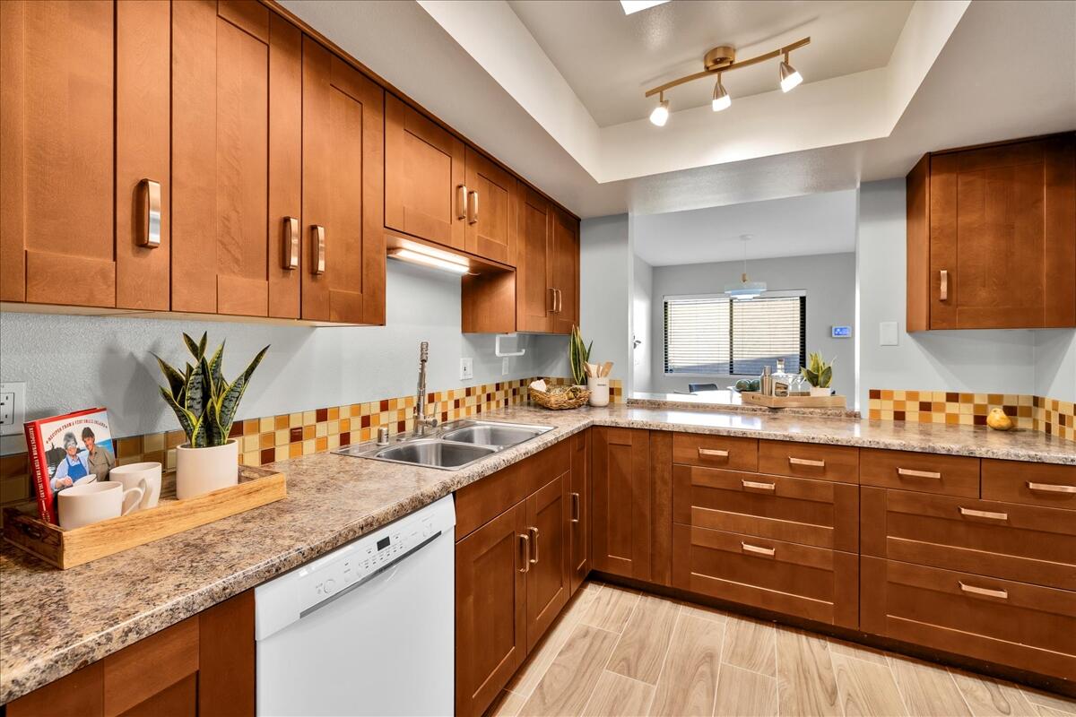 1111 East Ramon Road, Unit 98 Palm Springs, CA 92264 - Photo 16 of 63 59-16