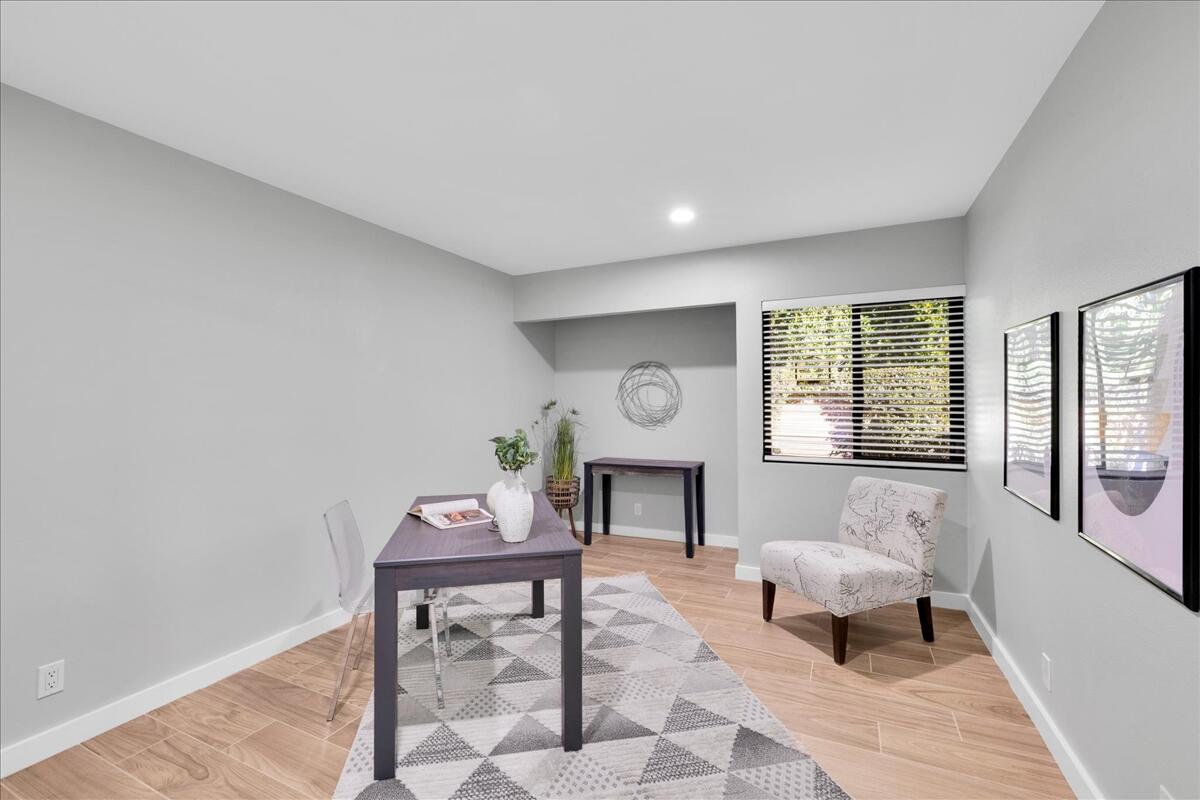 1111 East Ramon Road, Unit 98 Palm Springs, CA 92264 - Photo 25 of 63 28-25