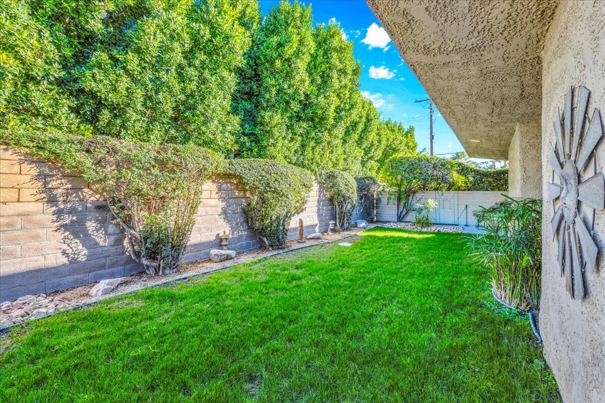 1111 East Ramon Road, Unit 98 Palm Springs, CA 92264 - Photo 31 of 63 34-31