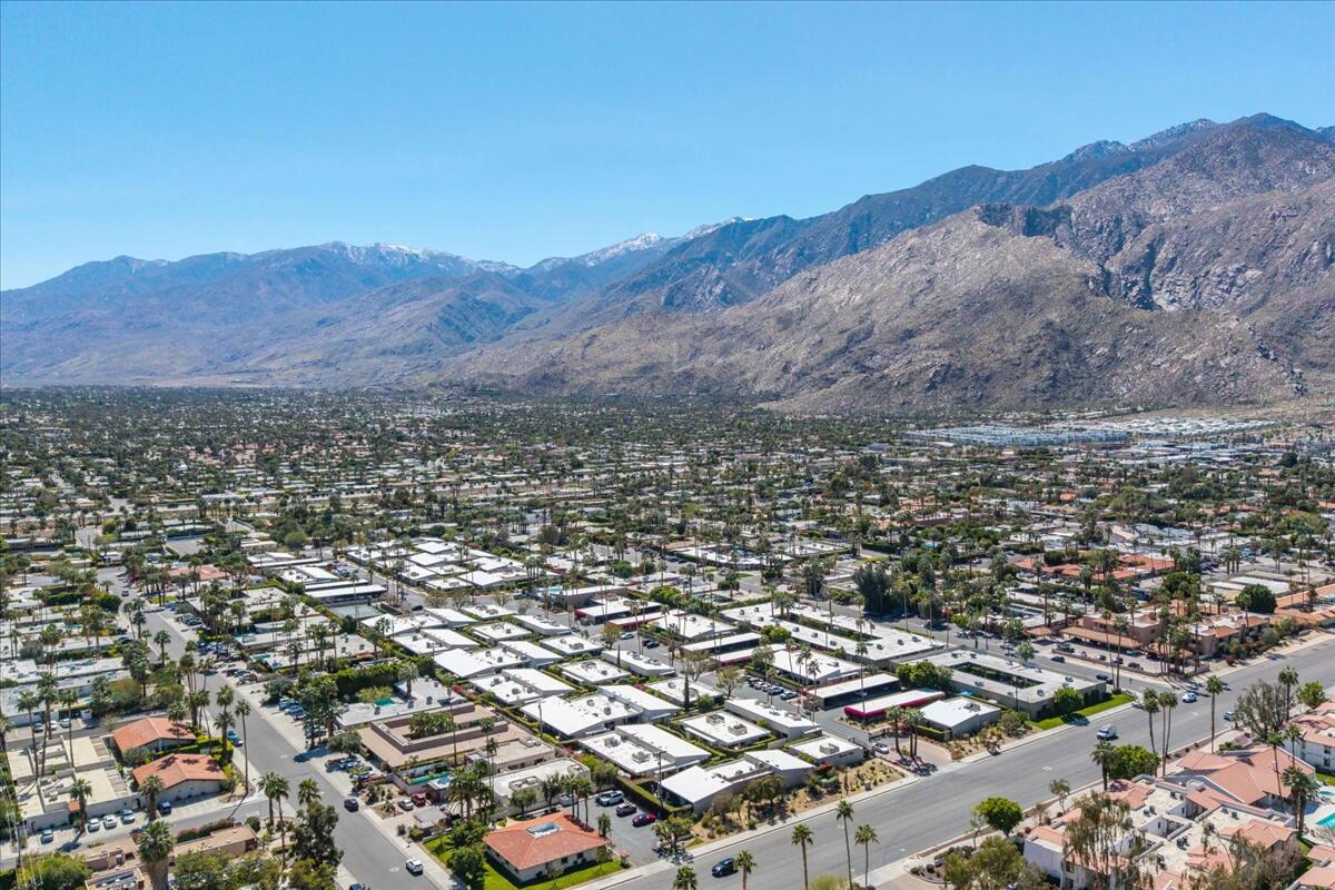 1111 East Ramon Road, Unit 98 Palm Springs, CA 92264 - Photo 45 of 63 05-Ramona Villas Community Photos (14)