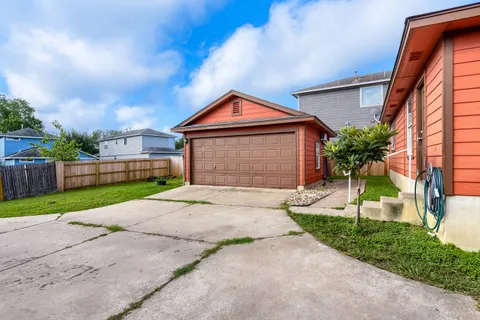 $225,000 | 11401 Briarcreek Loop, Manor, TX 78653