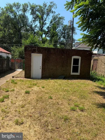 a backyard of a house