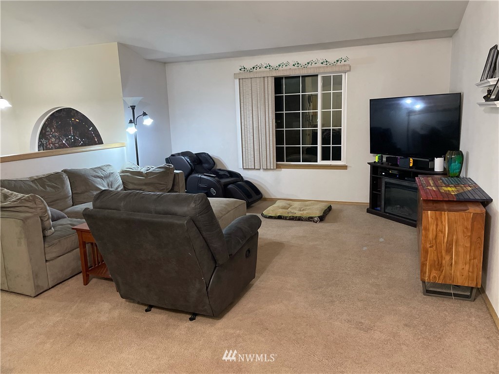 12702 West Macs Loop Road Granite Falls, WA 98252 - Photo 6 of 17 Gallery Image 6