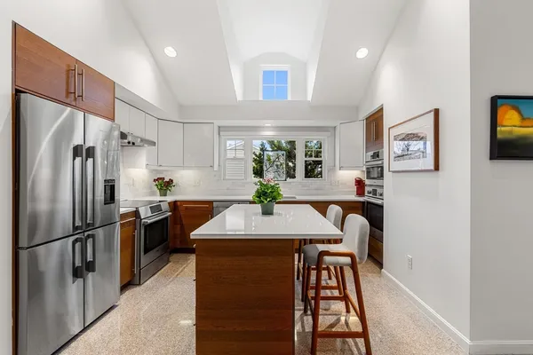 $1,200,000 | 11 Ridge Street, Winchester, MA 01890