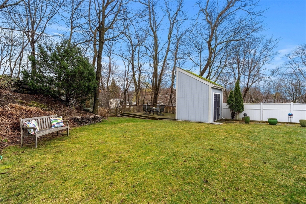 11 Ridge Street Winchester, MA 01890 - Photo 32 of 40