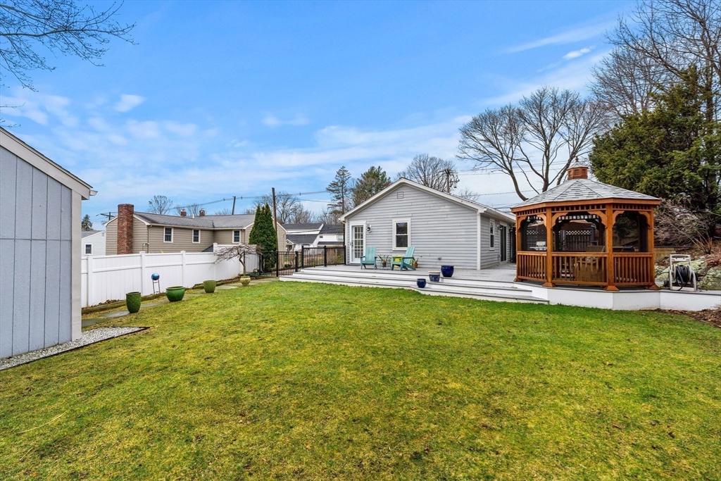 11 Ridge Street Winchester, MA 01890 - Photo 34 of 40