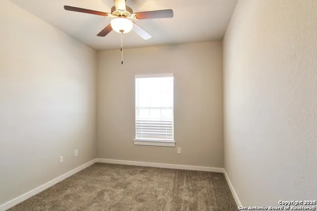 $1,735 | 418 Creekside Curve, New Braunfels, TX 78130