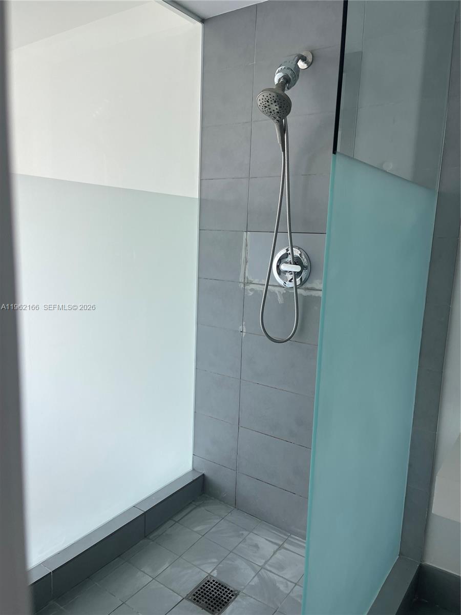 92 Southwest 3rd Street, Unit 3203 Miami, FL 33130 - Photo 27 of 38