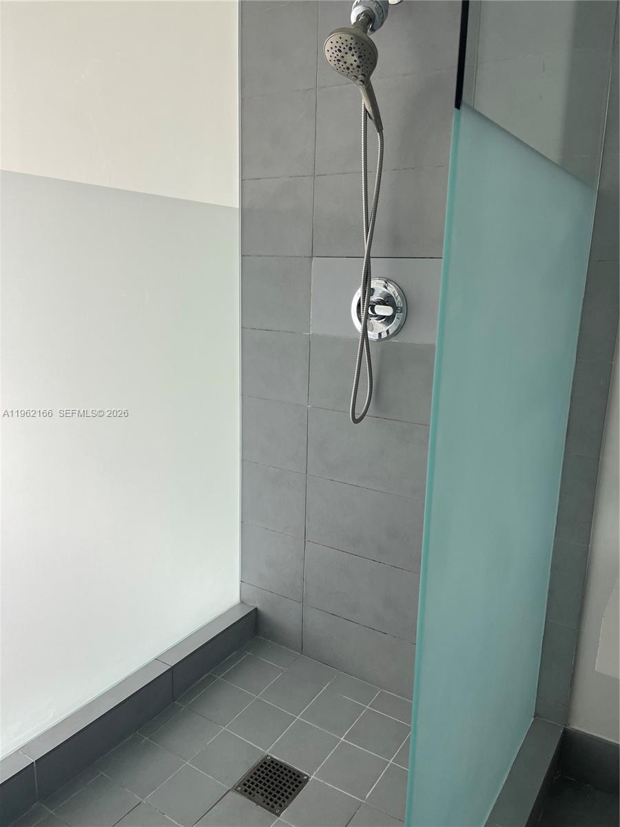 92 Southwest 3rd Street, Unit 3203 Miami, FL 33130 - Photo 28 of 38