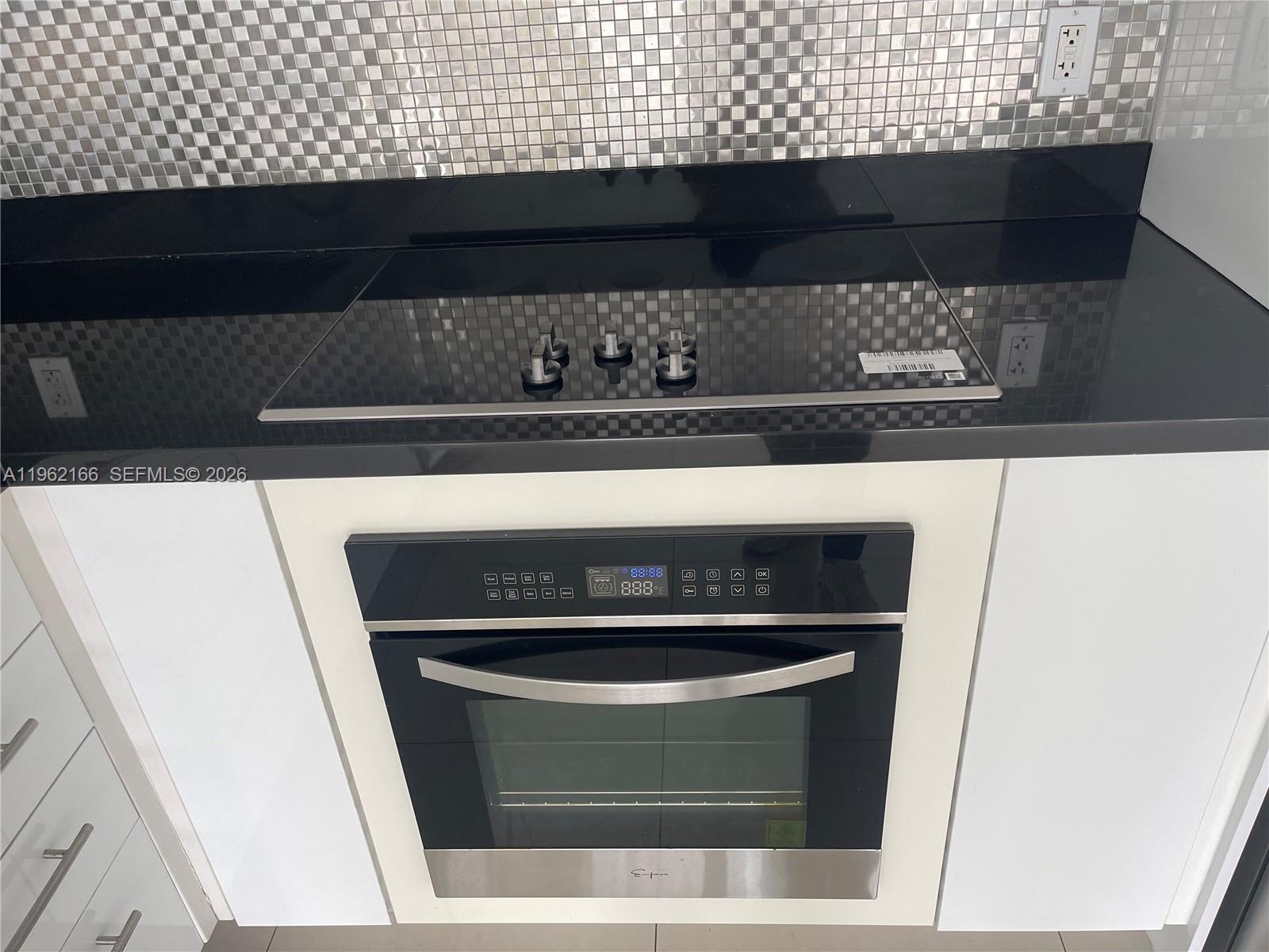 92 Southwest 3rd Street, Unit 3203 Miami, FL 33130 - Photo 9 of 38