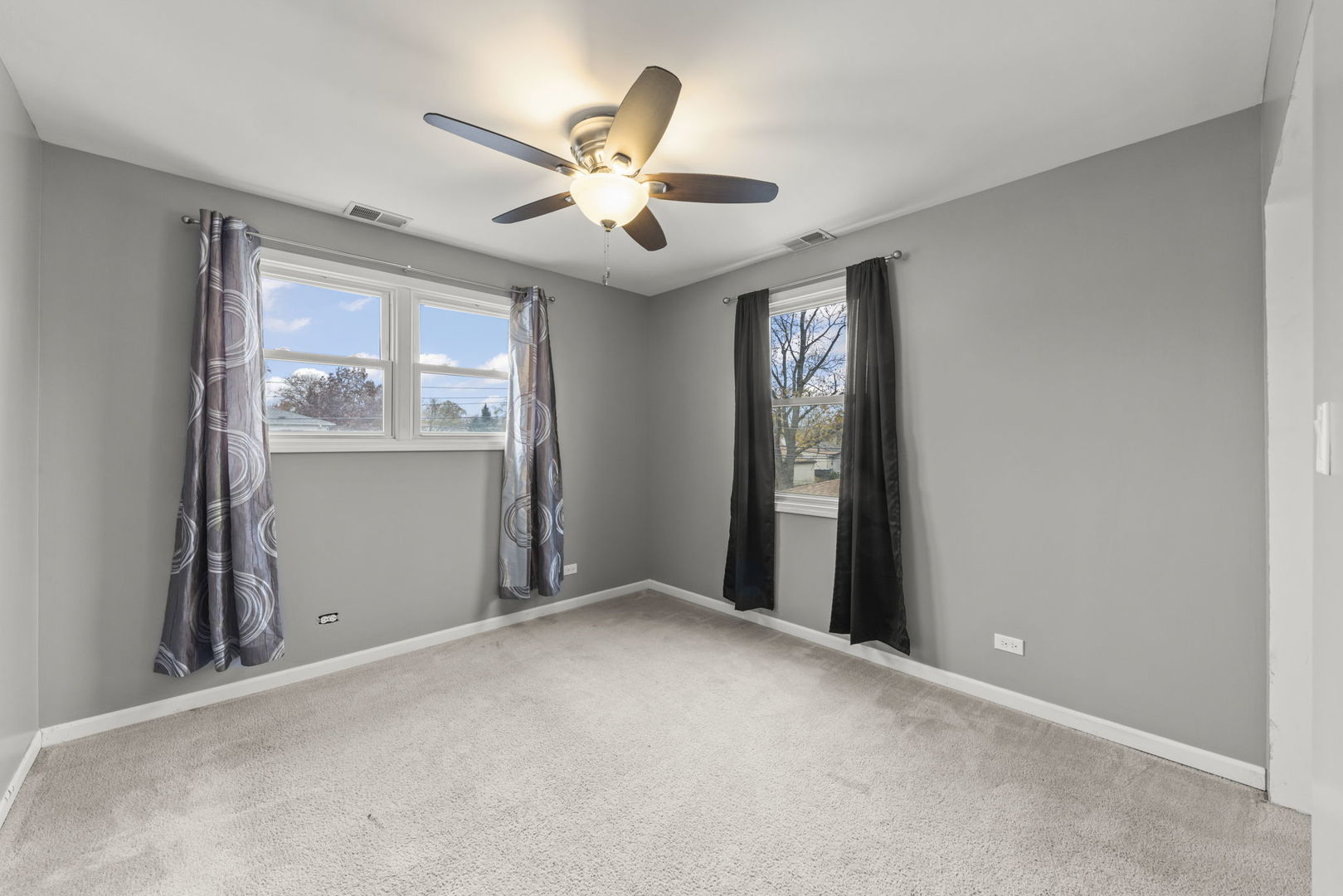 6017 Birmingham Street Chicago Ridge, IL 60415 - Photo 17 of 37