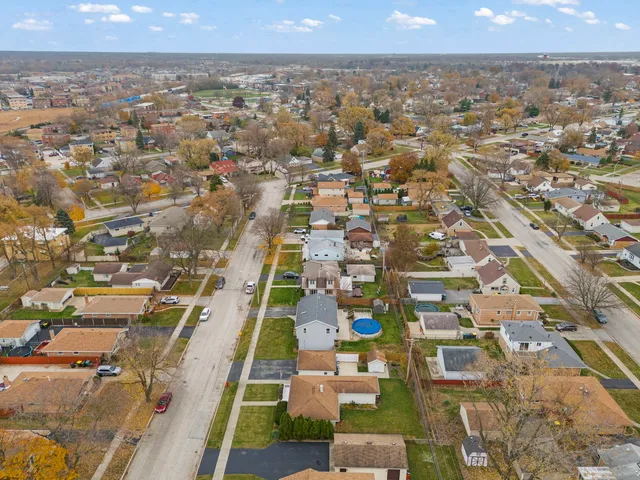an aerial view of multiple house