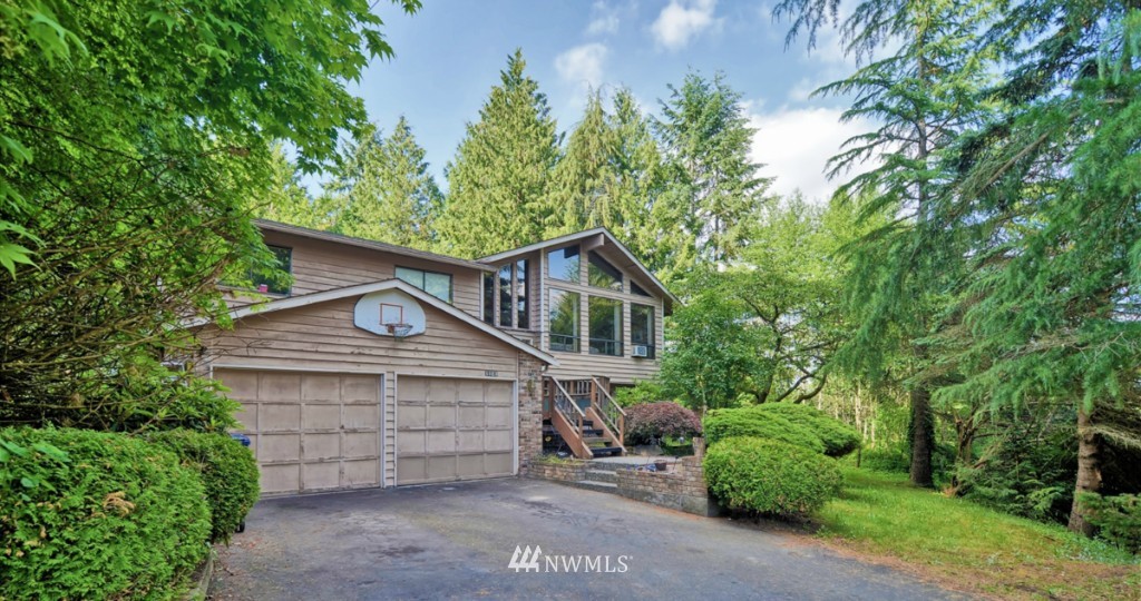 1023 Duchess Road Bothell, WA 98012 - Photo 1 of 7