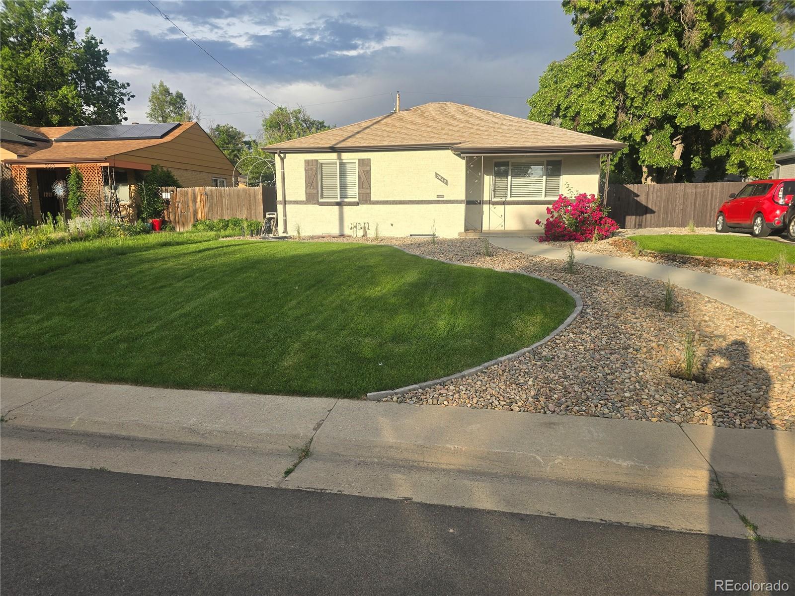 3540 Niagara Street Denver, CO 80207 - Photo 1 of 34