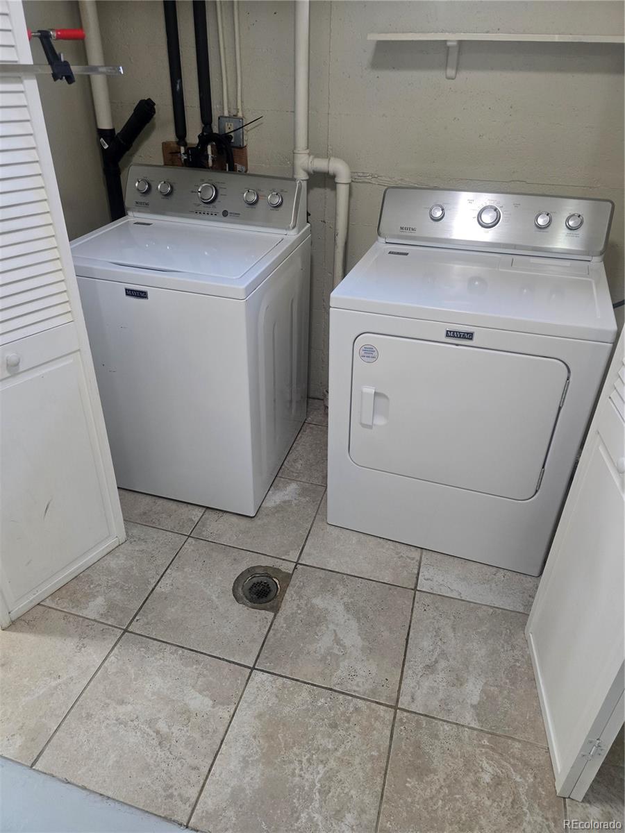 3540 Niagara Street Denver, CO 80207 - Photo 20 of 34